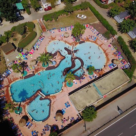 Camping Les Salisses - Maeva Vias Exterior photo
