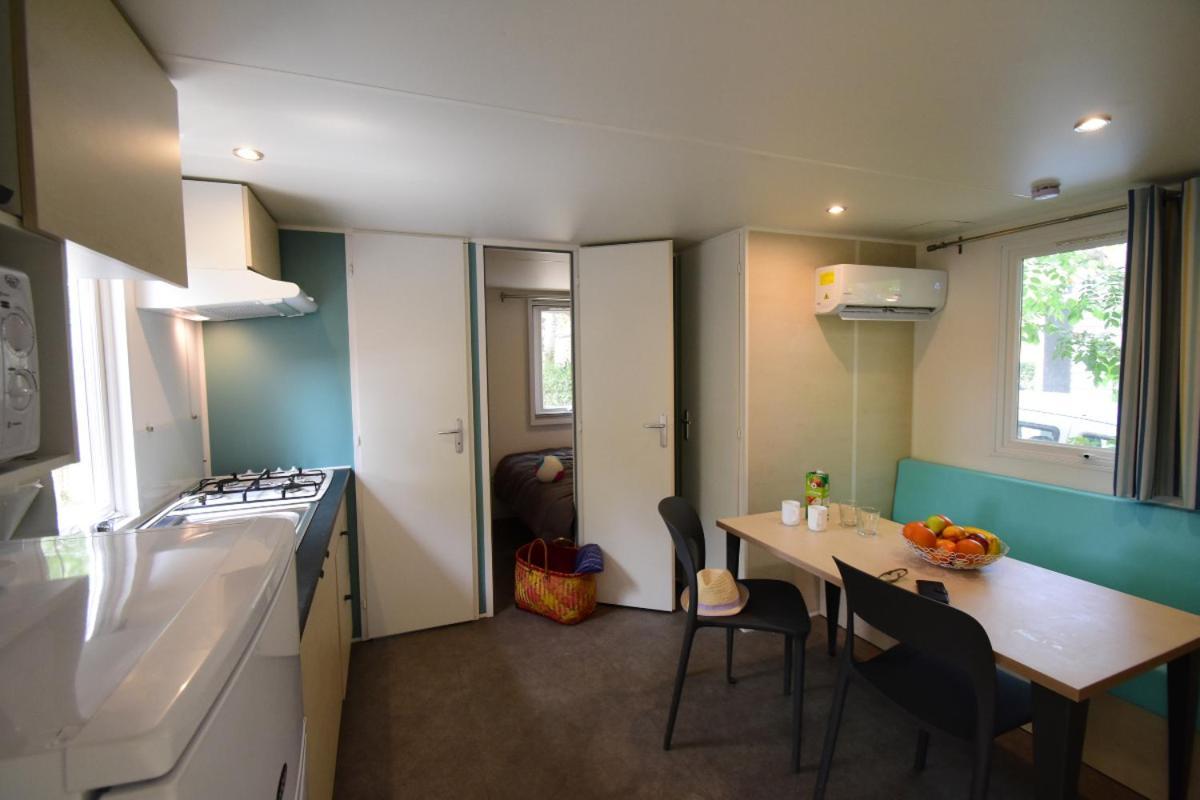 Camping Les Salisses - Maeva Vias Exterior photo